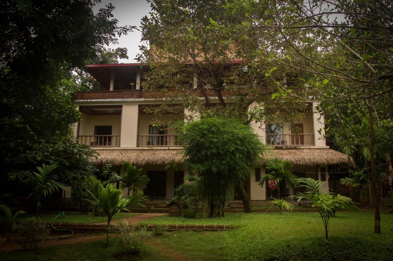 Golden Sunrise Hotel Kyaikto Dış mekan fotoğraf